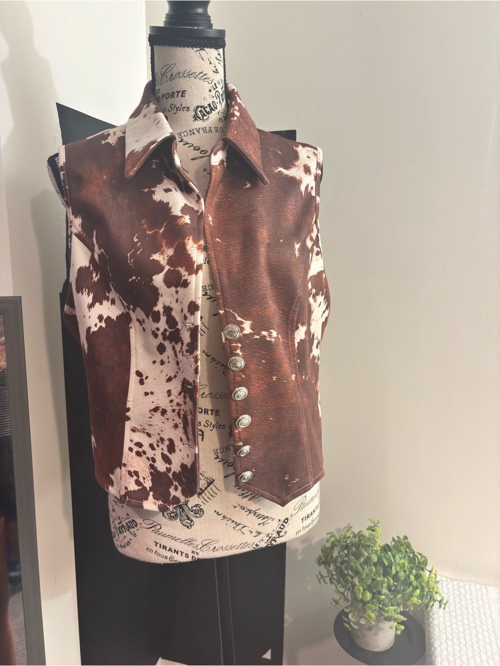 SHEIN Brown and Cream Cowprint Western-Style Vest